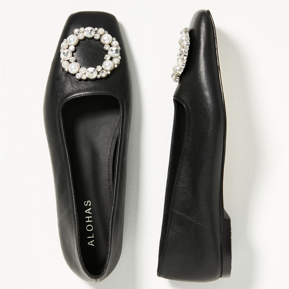 ALOHAS Black Flats with Pearl Embellishment